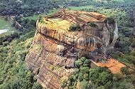 ダンブッラ石窟寺院